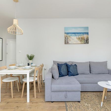 Podczele Seashore Spa & Jacuzzi Apartments With Parking By Noclegi Renters โควอบเซก ภายนอก รูปภาพ